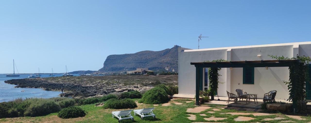 Finestra Sul Mare Aparthotel Favignana Exterior foto