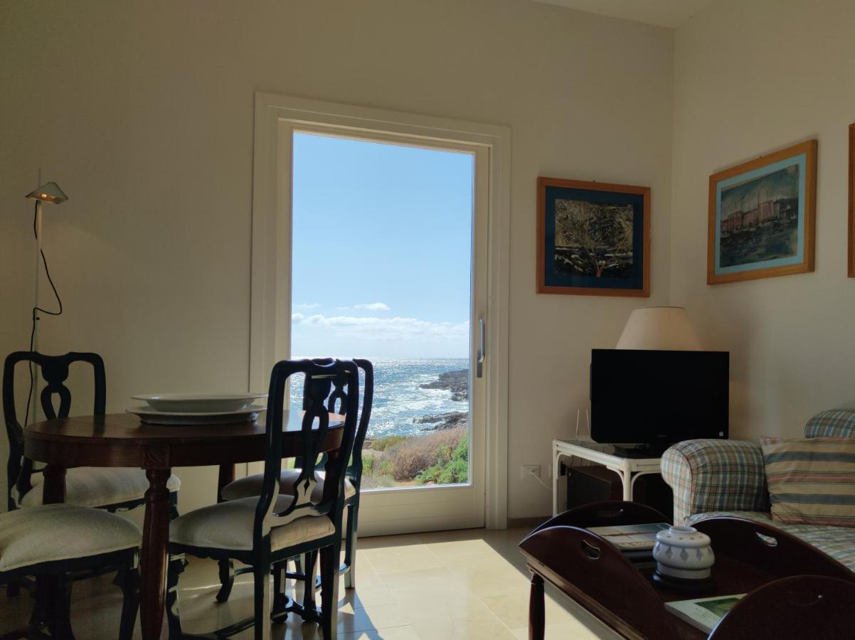 Finestra Sul Mare Aparthotel Favignana Exterior foto